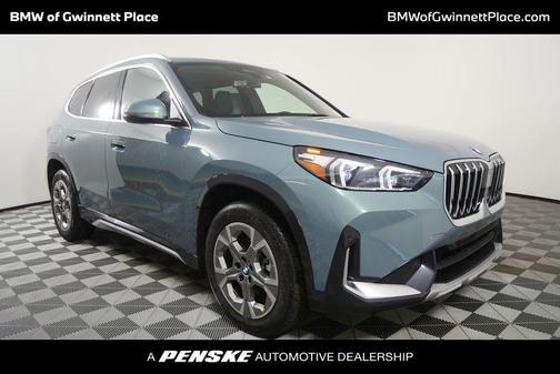 Cape York Green Metallic 2026 BMW X1 xDrive28i
