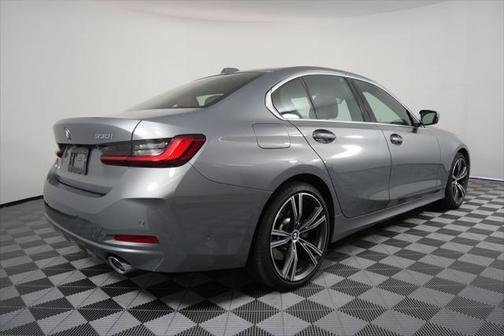 2024 BMW 330 i