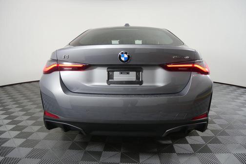 Skyscraper Grey Metallic 2026 BMW i4 Gran Coupe eDrive40