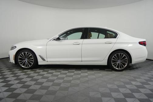 2023 BMW 530 i