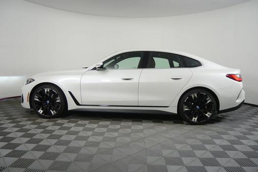 Mineral White Metallic 2025 BMW 430 Gran Coupe i