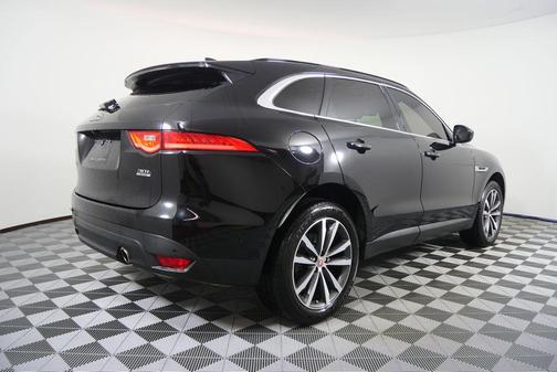2019 Jaguar F-PACE 30t Prestige