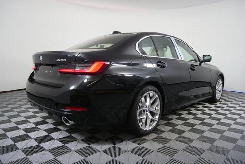 2026 BMW 330 i