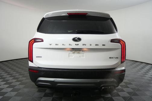 Snow White Pearl 2020 Kia Telluride SX