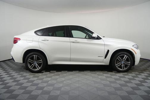 2017 BMW X6 xDrive50i