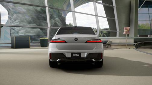 2026 BMW 760 xDrive