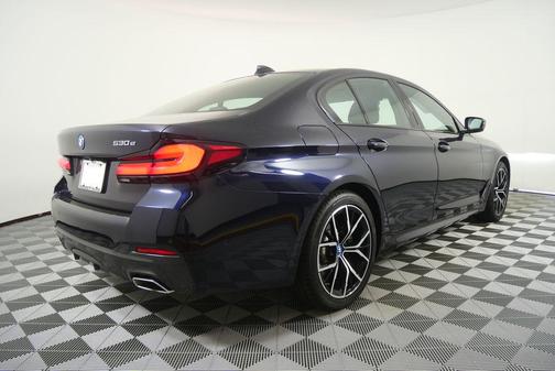 2023 BMW 530e Base