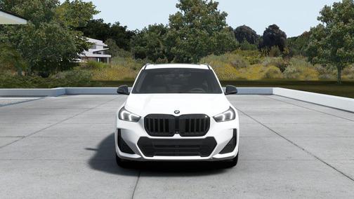 Alpine White 2026 BMW X1 xDrive28i