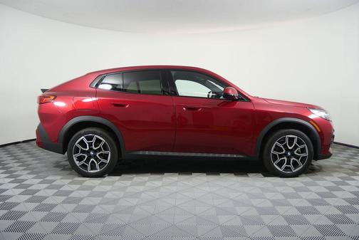 2024 BMW X2 xDrive28i