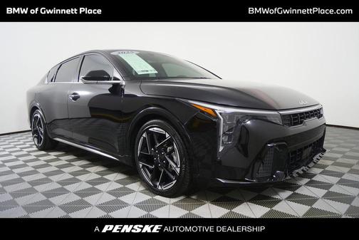 Aurora Black Pearl 2025 Kia K4 GT-Line