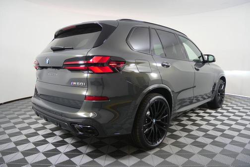 2026 BMW X5 M60i