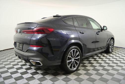 2025 BMW X6 xDrive40i