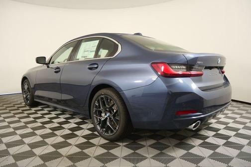 2026 BMW 330 xDrive NA