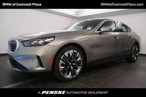 2025 BMW 530 i