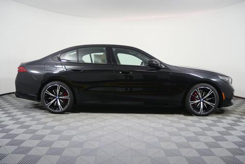 2026 BMW 530 530i