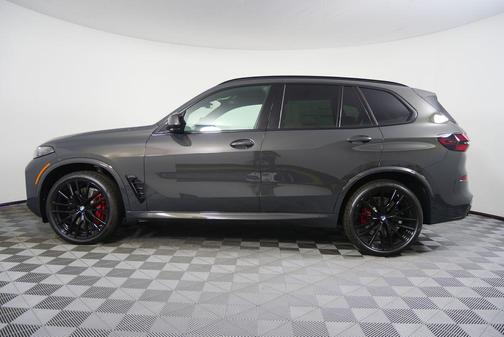 2026 BMW X5 M60i