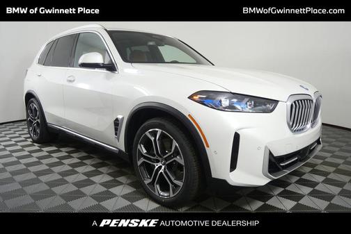 Mineral White Metallic 2026 BMW X5 PHEV xDrive50e