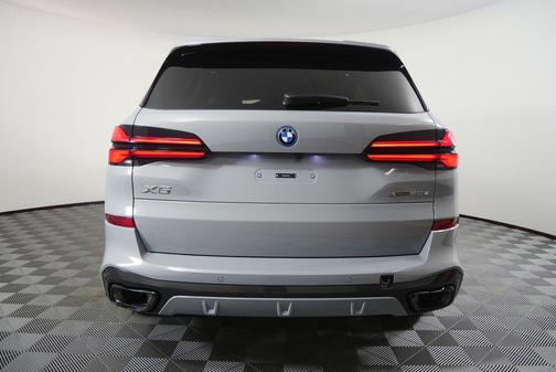2026 BMW X5 PHEV xDrive50e
