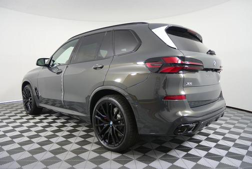 2026 BMW X5 M60i