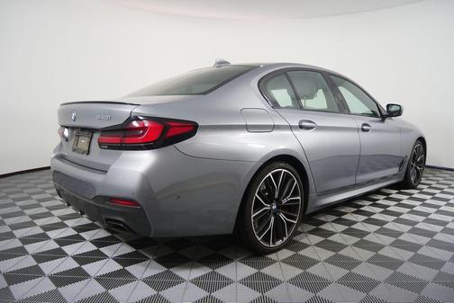 2023 BMW 540 i