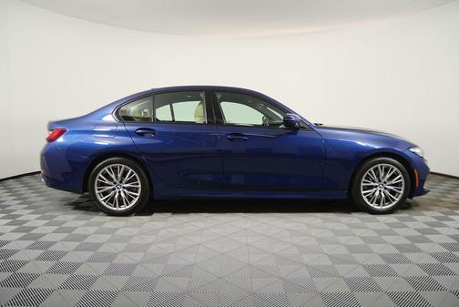 2023 BMW 330 330i