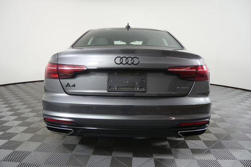 2022 Audi A4 45 S line Premium Plus