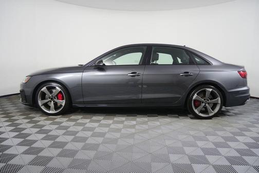 2022 Audi A4 45 S line Premium Plus
