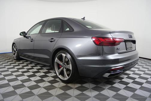 2022 Audi A4 45 S line Premium Plus