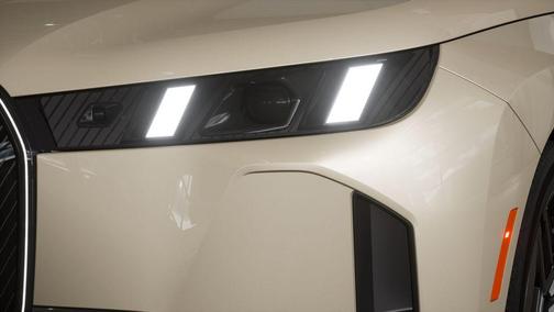 2026 BMW iX xDrive60