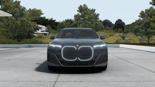 Dravit Grey Metallic 2026 BMW 740 740i