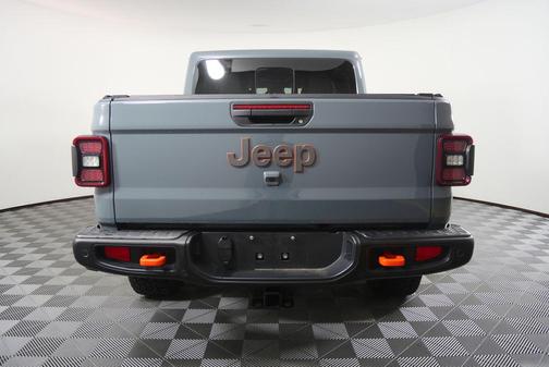 Anvil Clear Coat 2024 Jeep Gladiator Mojave X