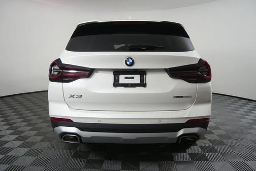 Mineral White Metallic 2024 BMW X3 sDrive30i