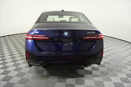 2026 BMW i5 eDrive40
