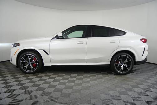 2026 BMW X6 xDrive40i