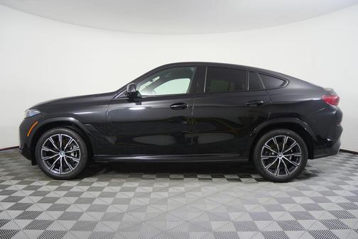 Black Sapphire Metallic 2025 BMW X6 xDrive40i