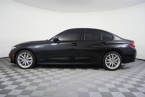 2023 BMW 330 330i