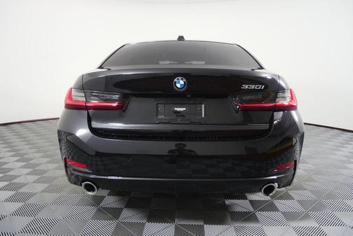 2023 BMW 330 330i