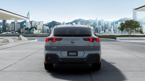Brooklyn Grey Metallic 2026 BMW X2 xDrive28i