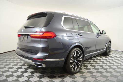 2020 BMW X7 xDrive40i