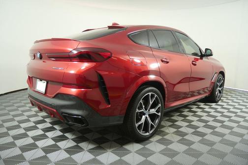 2022 BMW X6 xDrive40i