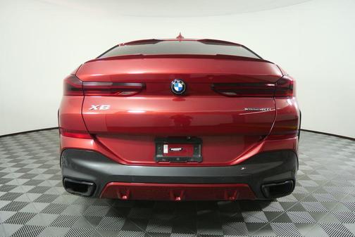 2022 BMW X6 xDrive40i