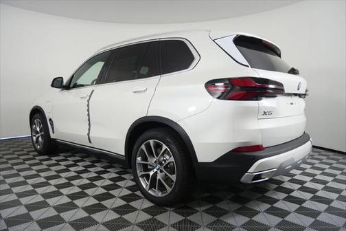 2026 BMW X5 PHEV xDrive50e