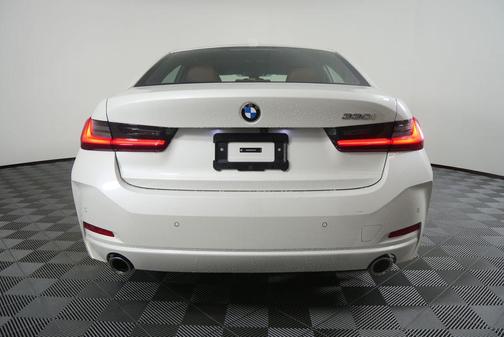 2025 BMW 330 330i