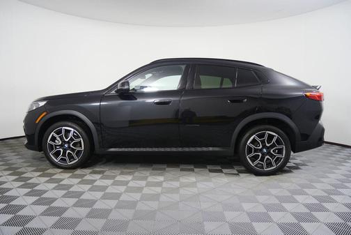 2025 BMW X2 xDrive28i