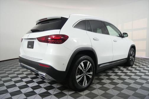2024 Mercedes-Benz GLA 250 Base