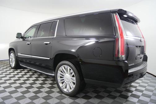 2020 Cadillac Escalade ESV Luxury