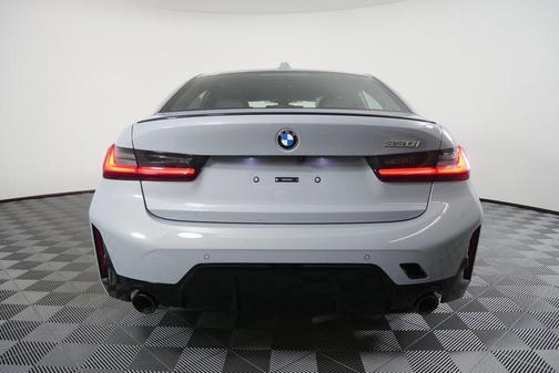 2025 BMW 330 i