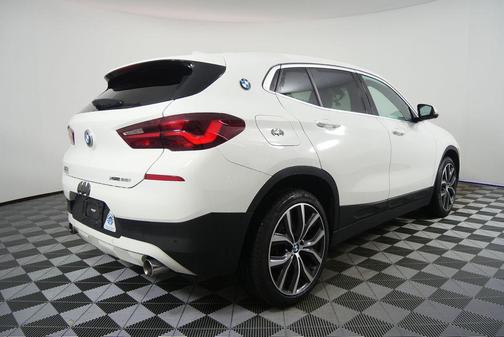2022 BMW X2 xDrive28i