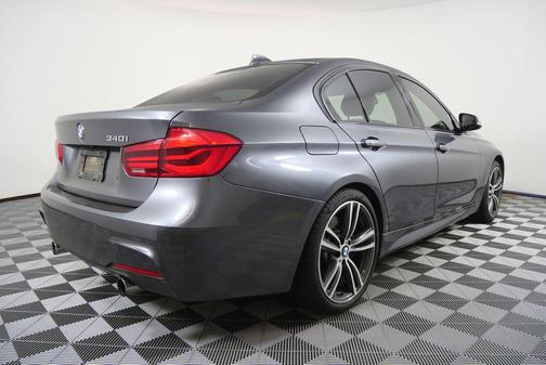 2017 BMW 340 340i