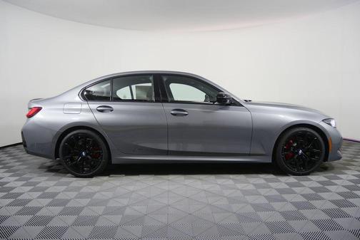 Skyscraper Grey Metallic 2026 BMW 330 330i